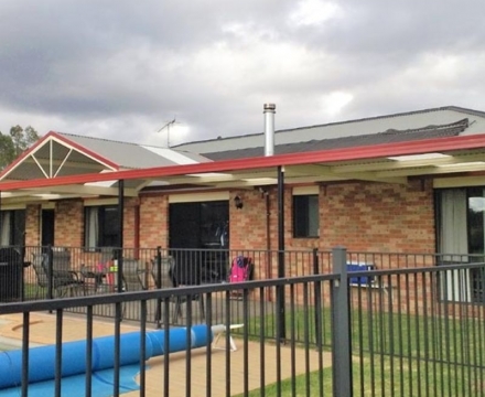 1482282773_pergola-large-pool
